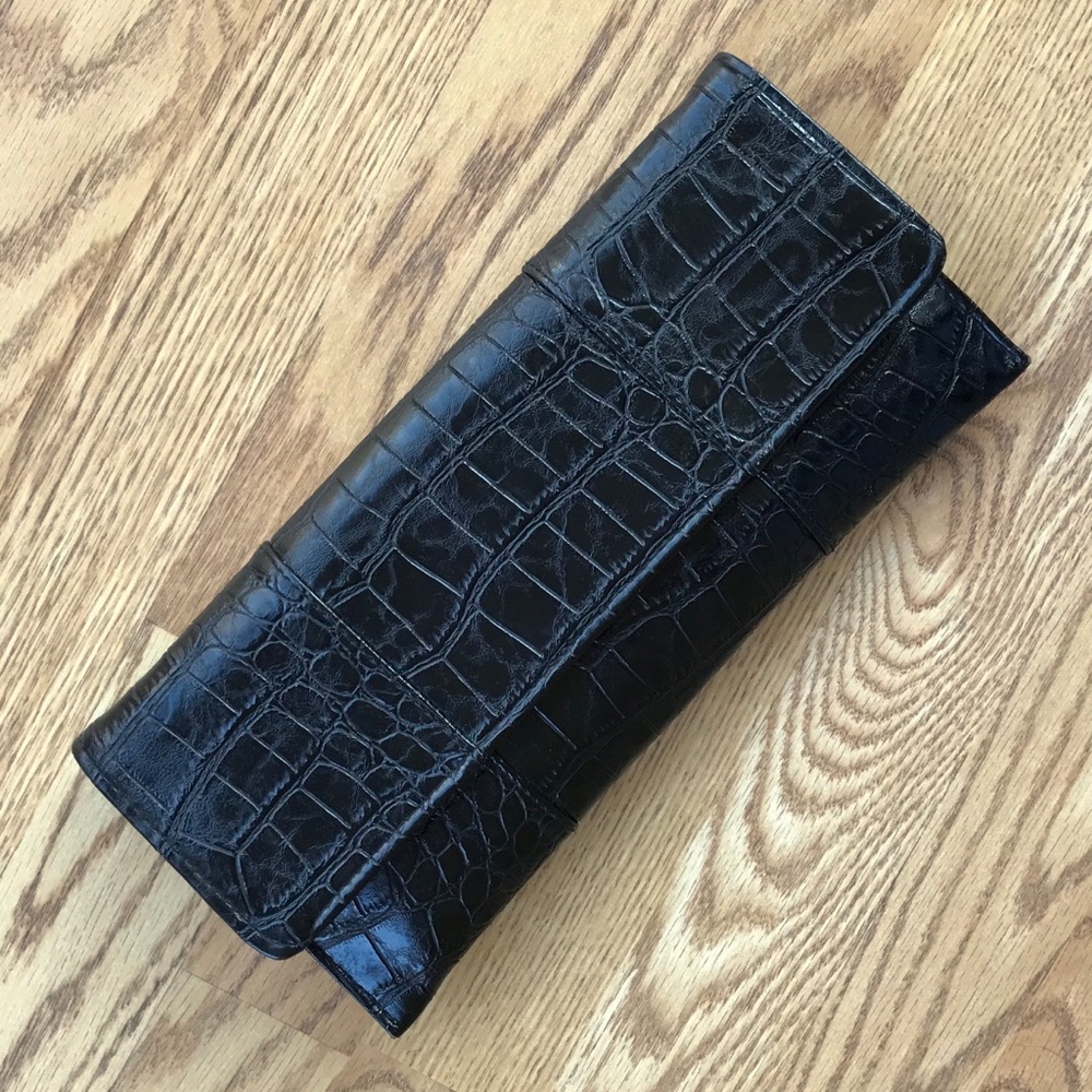 Like New FOREVER 21 Clutch Patent Black Crocodile